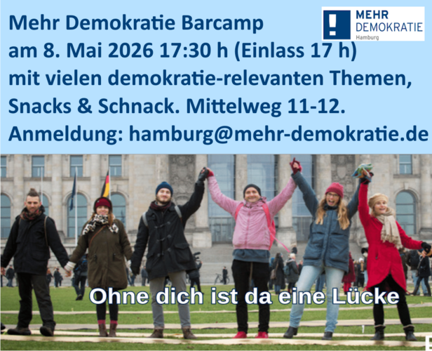 Menschenkette mit fröhlichen Menschen